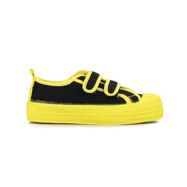 Black / Yellow Novesta S.M.Kid Velcro 60 Blk / 823 Ylw Kids' Sneakers | FHVKBG8zgXl